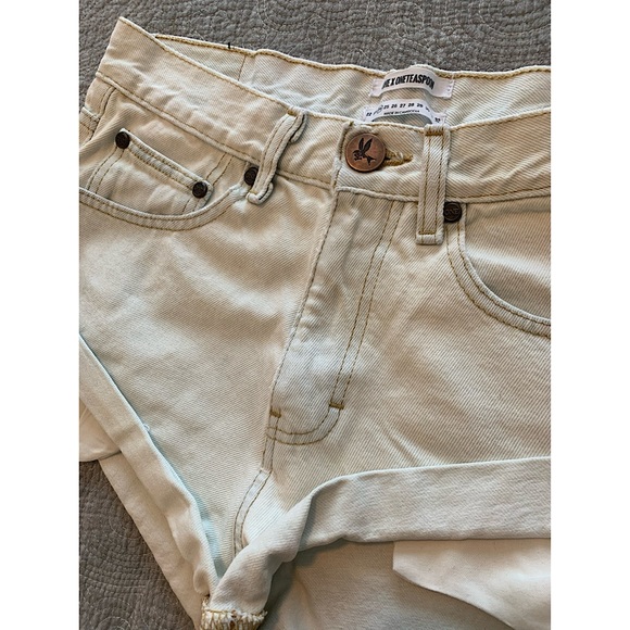 One Teaspoon Pants - ONE x ONETEASPOON Vtng White Bandits Denim Short